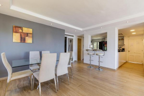 Tilman's House - Deluxe Retreat with Stunning View